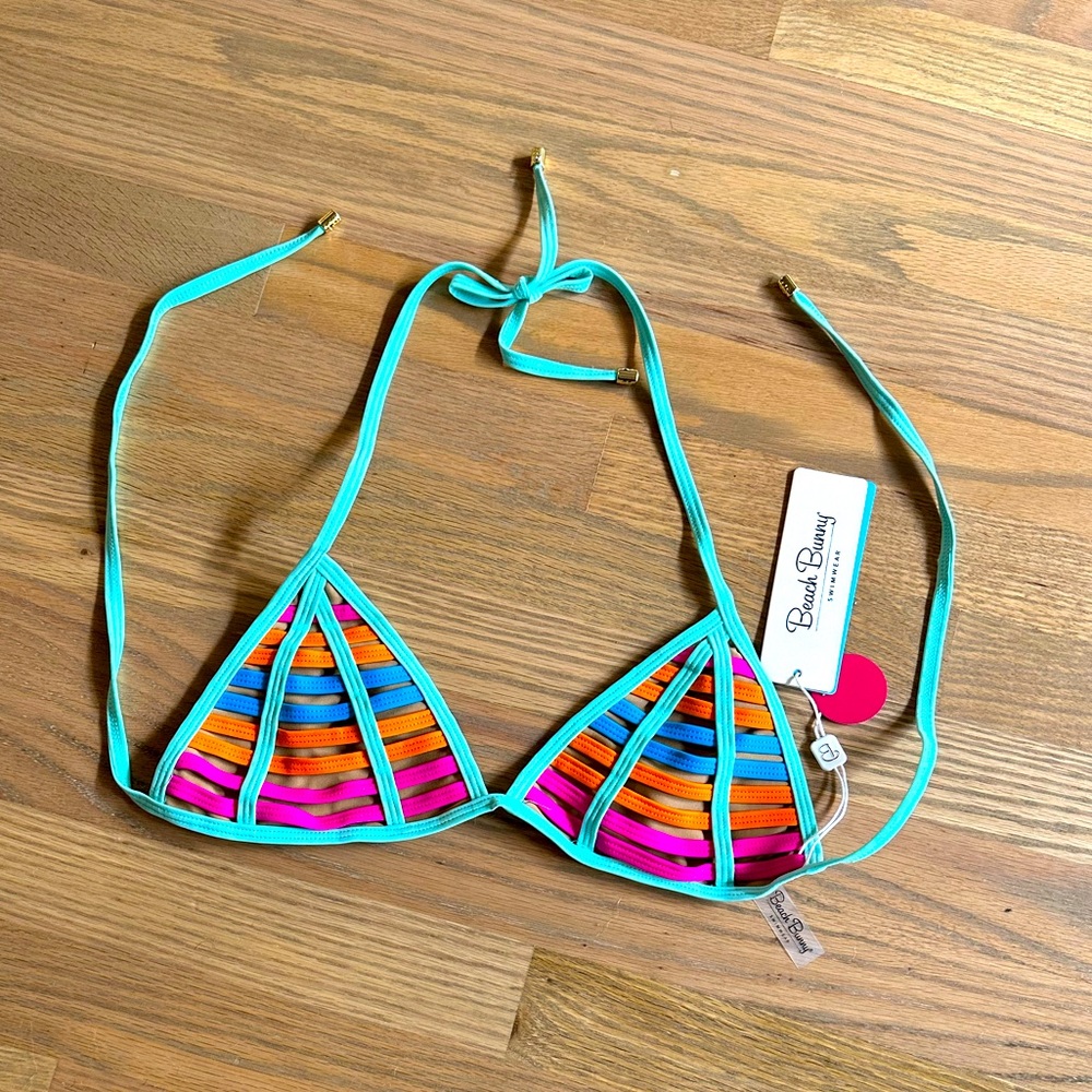 Beach Bunny Hard Summer bikini top L NWT